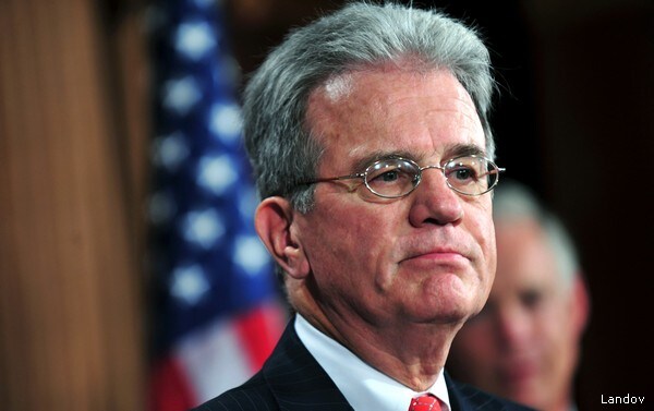 Coburn Mocks Paul's, Cruz's Presidential Ambitions