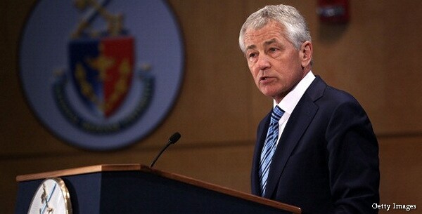 Hagel Tells U.S. Military to Brace for Further Belt-tightening