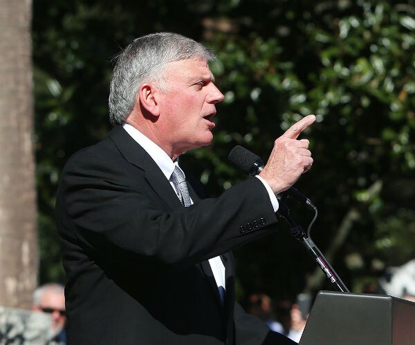 Franklin Graham Praises Judge on Transgender Ruling for 'Wisdom and Courage'