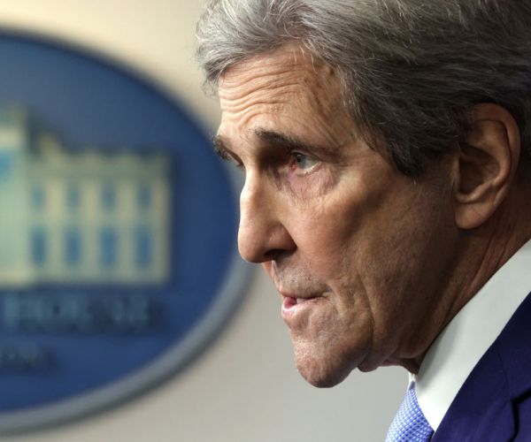 Kerry: China Can Be Climate Partner Despite Human Rights 'Differences'