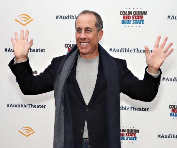 jerry seinfeld attends a premiere in new york city