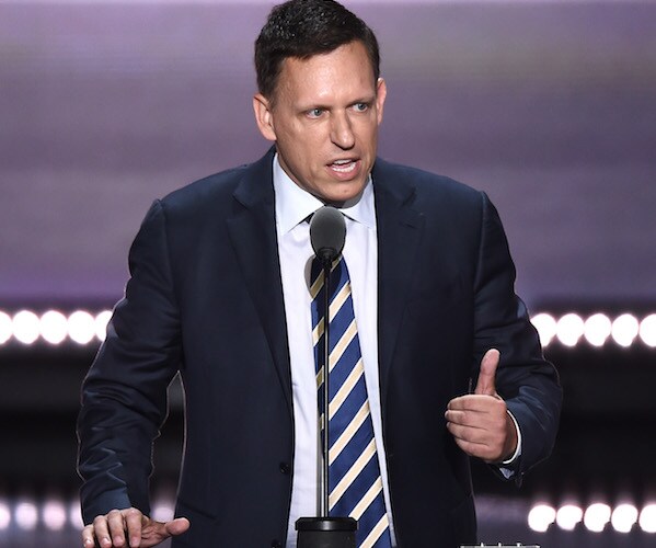 BuzzFeed: Thiel Calls Trump Administration 'Incompetent'