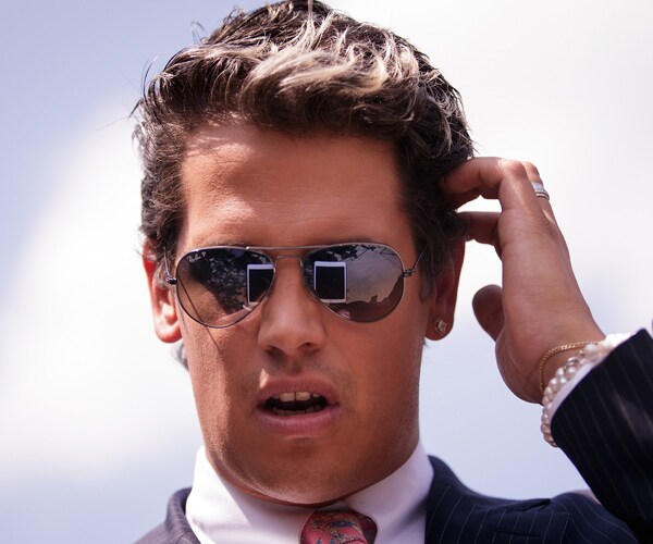 Milo Yiannopoulos, 'Alt-Right' Icon, Signs $250K 'Dangerous' Book Deal