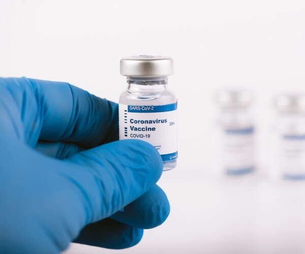 vial labeled coronavirus vaccine 