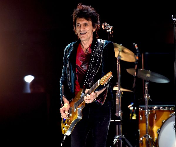 Ronnie Wood Lung Cancer: Rolling Stones Guitarist Reveals Diagnosis