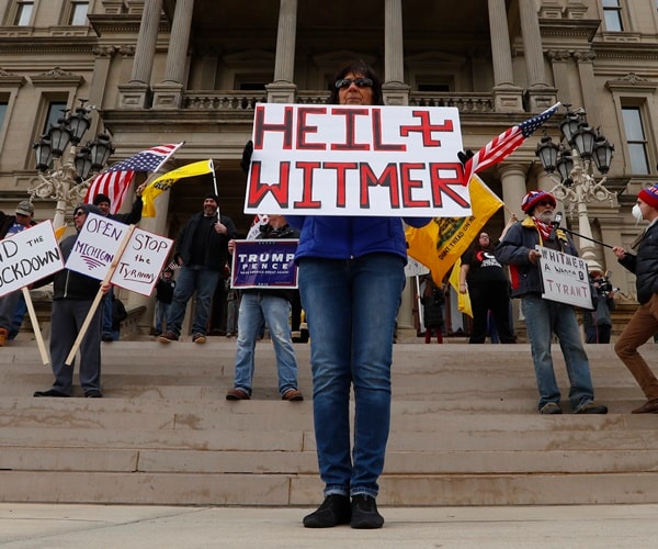 michigan protesters and trump supporters