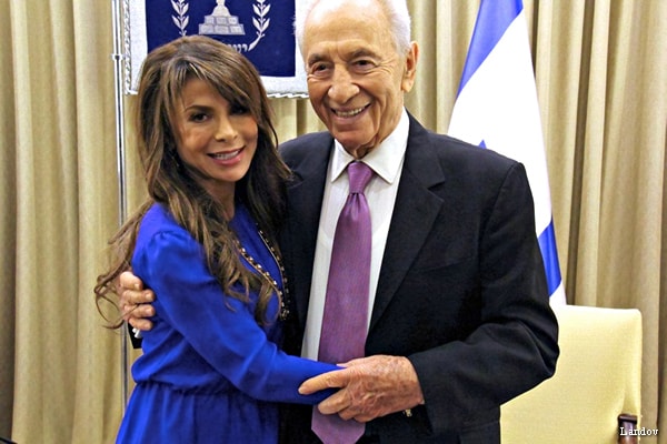 Paula Abdul: Israel Visit Includes Bat Mitzvah to Connect With Roots