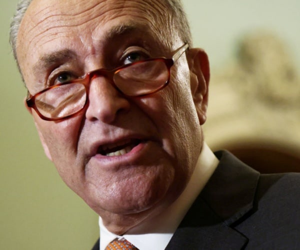 GOP Senators Send Fruit Basket to Schumer for Forcing Filibuster Vote