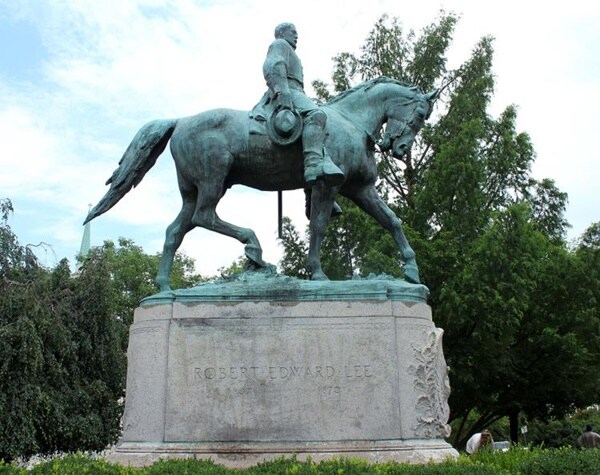 Reuters Poll: A Majority of Americans Want to Preserve Confederate Monuments