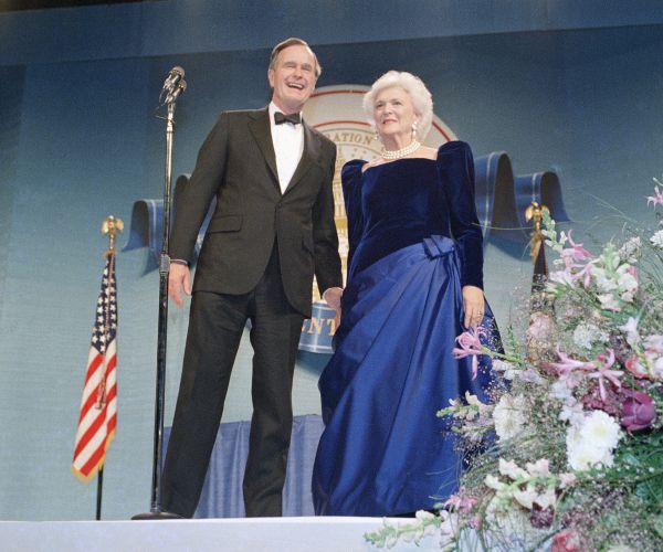 Al Gore: Barbara Bush 'Much Admired in Our Country'