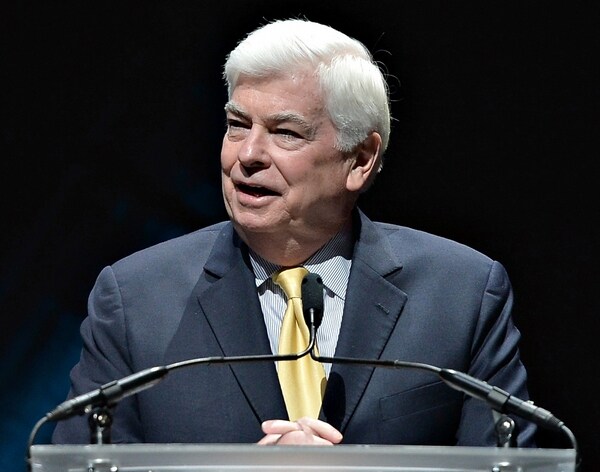 Chris Dodd Finding the Film Industry Can Be as Tough as Congress