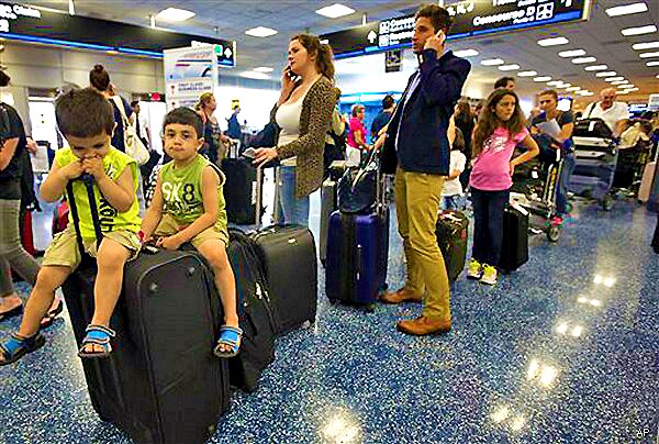 American Airlines Flights Grounded Amid Computer Malfunctions