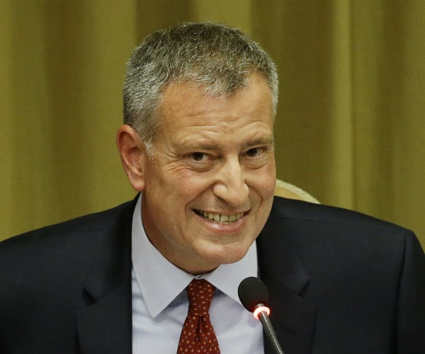 De Blasio: 'I Was Not Attacking Obama' During Dem Debate