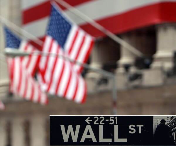 Wall Street Near Record as Fed Delivers Jumbo Rate Cut