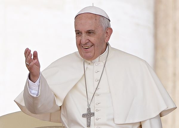 Pope Wants More Dialogue With American Critics Ahead of Trip 