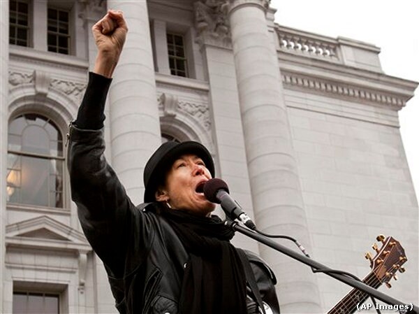 Michelle Shocked Slur: Anti-Gay Tirade Outrages San Francisco Fans