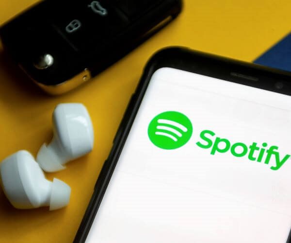 Spotify to Slow Hiring by 25 Percent