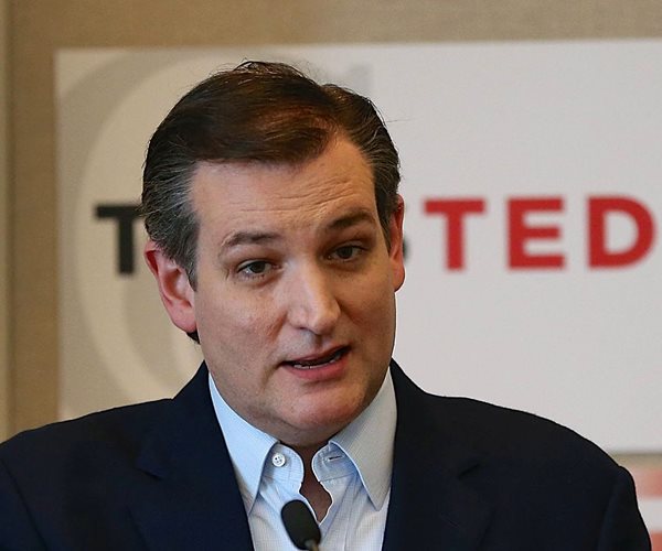 Cruz Demands Trump Debate, Promises 'Major' Announcement