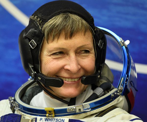 Peggy Whitson, US Astronaut, Becomes Oldest Woman to Explore Space