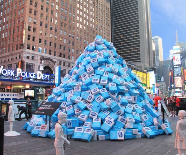 Sugar in Times Square, 45,485-Pound Mountain of It, Makes a Point