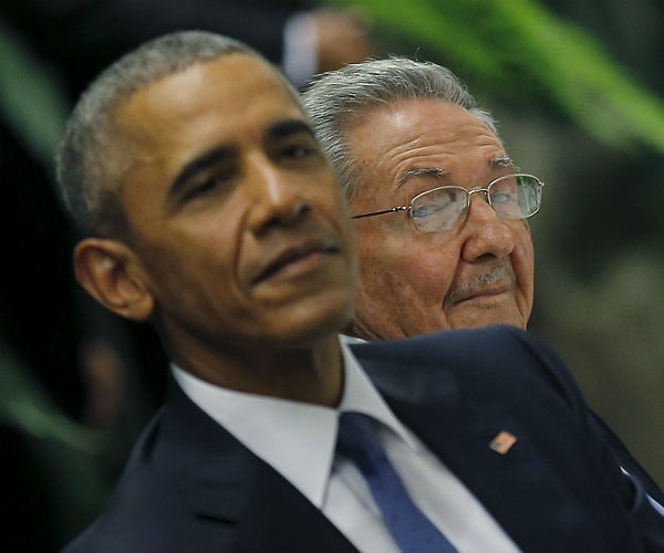 In Cuba, Obama Briefed on Brussels Attacks