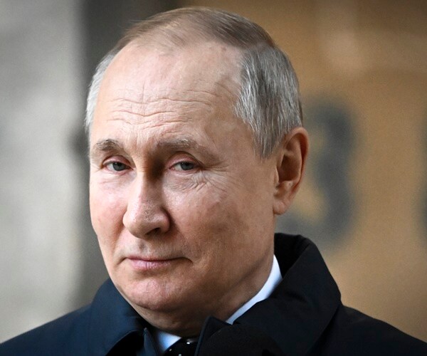 Economic Dangers From Putin's Invasion Ripple Across Globe