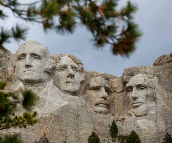 mount rushmore is shown in south dakota