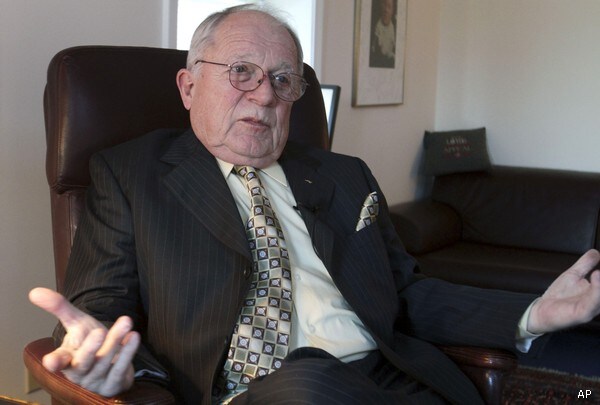 Court Weighs F. Lee Bailey's Bid to Practice Law in Maine