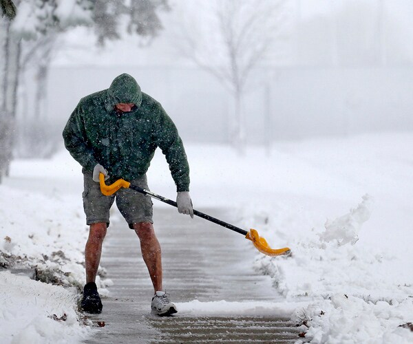 Winter Storm on Deadly Track Into Northeast With Heavy Snow