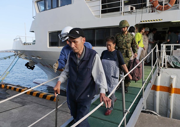 Japan Volcano Erupts on Island; Residents Forced to Flee by Boat