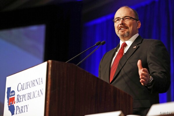 'Guerrilla' Campaign Boosting Tea Party's Donnelly for Calif. Gov.