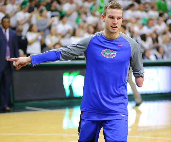 Zach Hodskins, One-Handed Florida Guard, Sinks First Basket of College Career