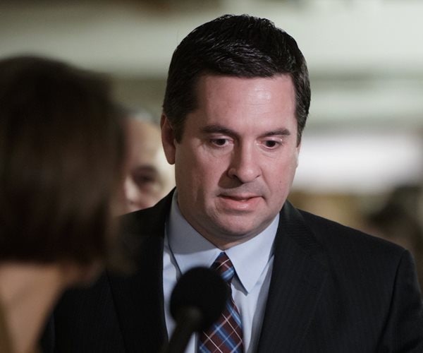 Nunes Rebuffs Pressure to Step Away From House Russia Probe