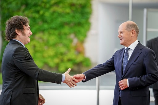 German Chancellor Meets with Argentina's President