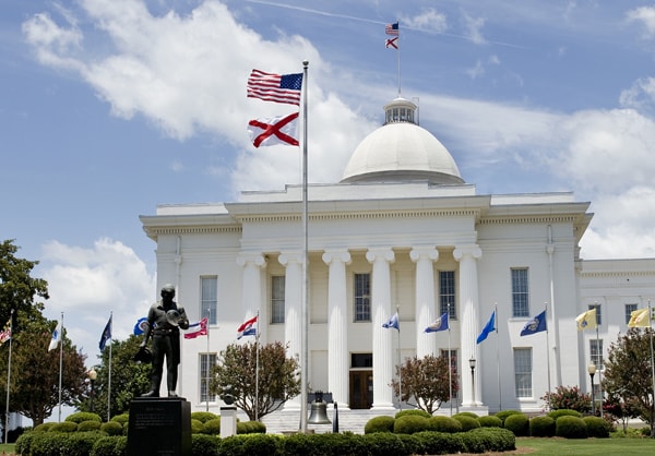 Alabama Gay Marriage Halted as Highest Court Reverts to State Law