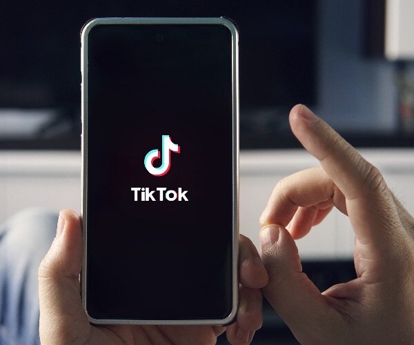 Senate Votes to Ban TikTok App on Government Devices