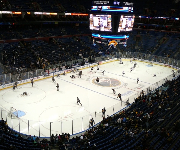 nhl hockey game, arena in Buffalo, Buffalo Sabres hockey game