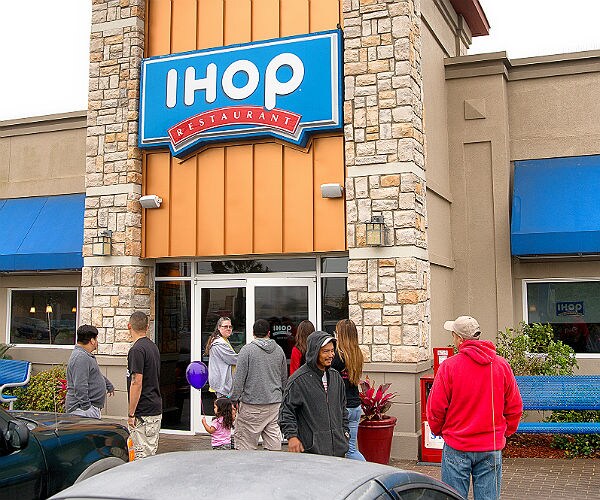 IHOP Says Anti-Clinton Tweet Was Result of Hacking 