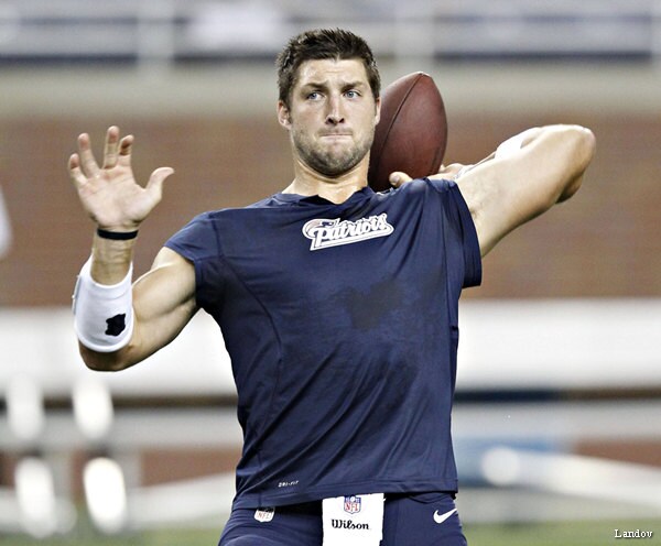 Tim Tebow Time in NFL Over? QB Spent Last Preseason Game on the Bench