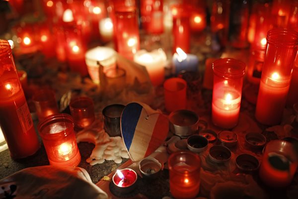 Pray for Those Suffering in Paris      