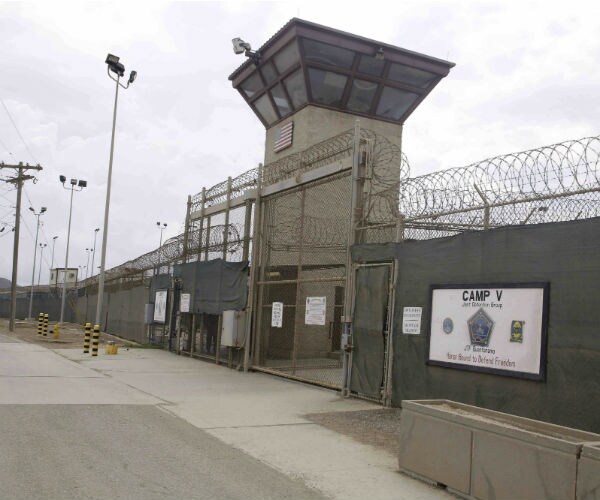 Controversial Cell Block at Gitmo to be Demolished