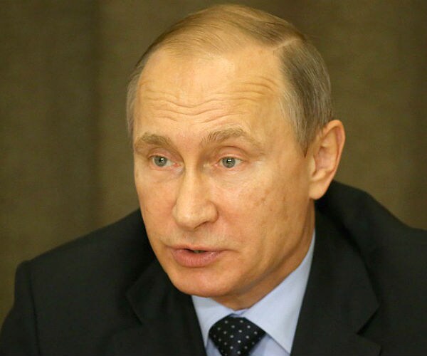 Officials Hope Russian Plane Crash Will Force Putin to Fight ISIS