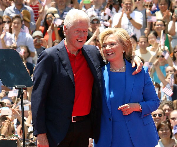 Bill Clinton Stumps for Hillary