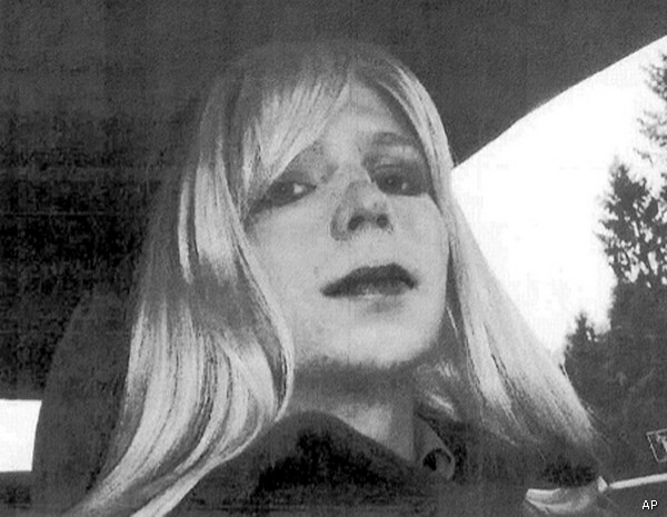 Chelsea Manning Name Change Approved for Convicted Wikileaks Supplier