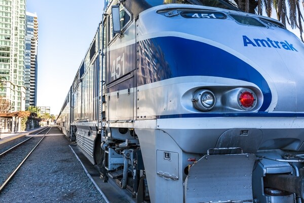 IG Report: Amtrak Loses 'Only' $214 Million, So Employees Get Bonuses