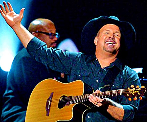 Garth Brooks Inks Exclusive Streaming Deal With Amazon Music