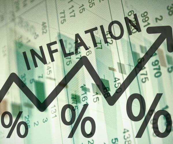 Reuters Poll: Inflation to Dog World Economy in 2024