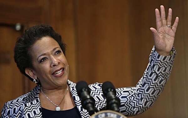 Loretta Lynch Sworn In as New US Attorney General