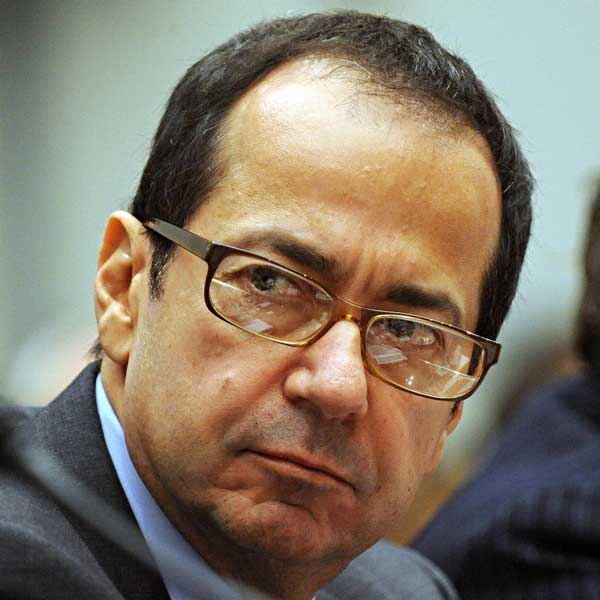 Hedge Fund Mogul John Paulson Gives Harvard Record $400 Million Donation