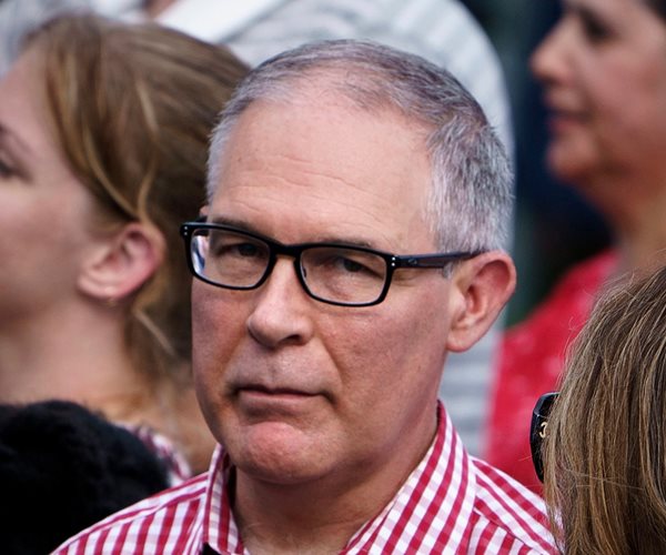 Probe: Ex-EPA Head Pruitt Wasted $124k on Premium Travel 